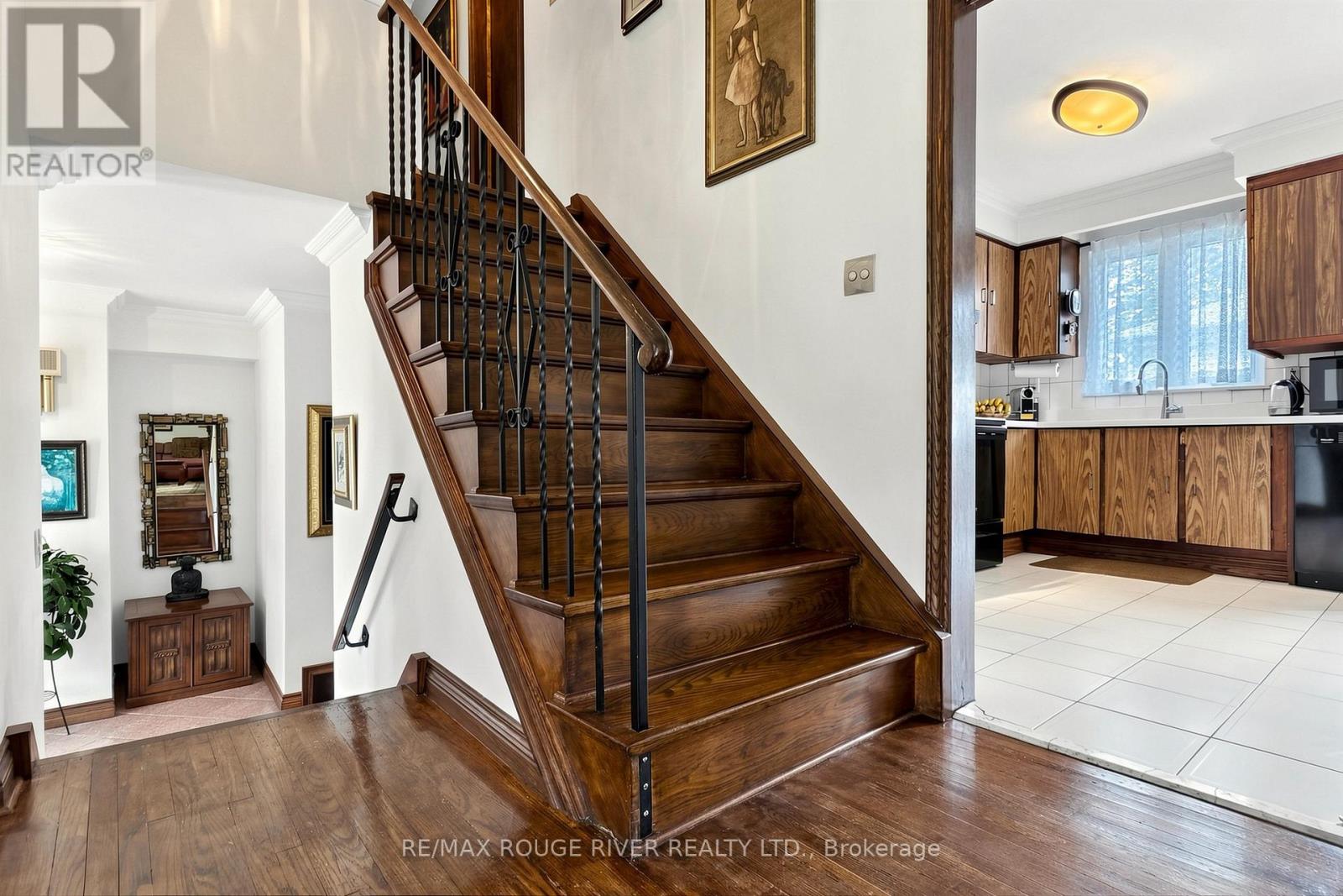 2 Faversham Crescent, Toronto, Ontario  M9C 3X4 - Photo 17 - W13447246