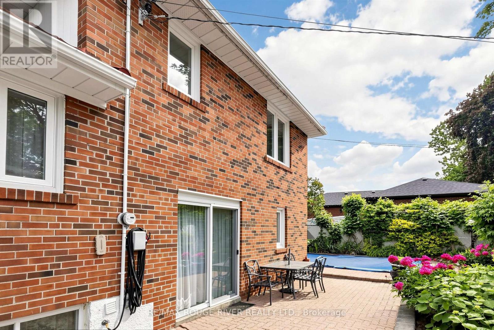 2 Faversham Crescent, Toronto, Ontario  M9C 3X4 - Photo 31 - W13447246