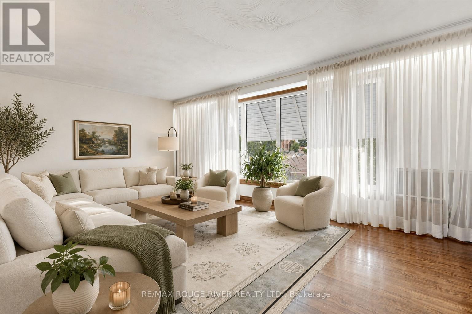 2 Faversham Crescent, Toronto, Ontario  M9C 3X4 - Photo 6 - W13447246
