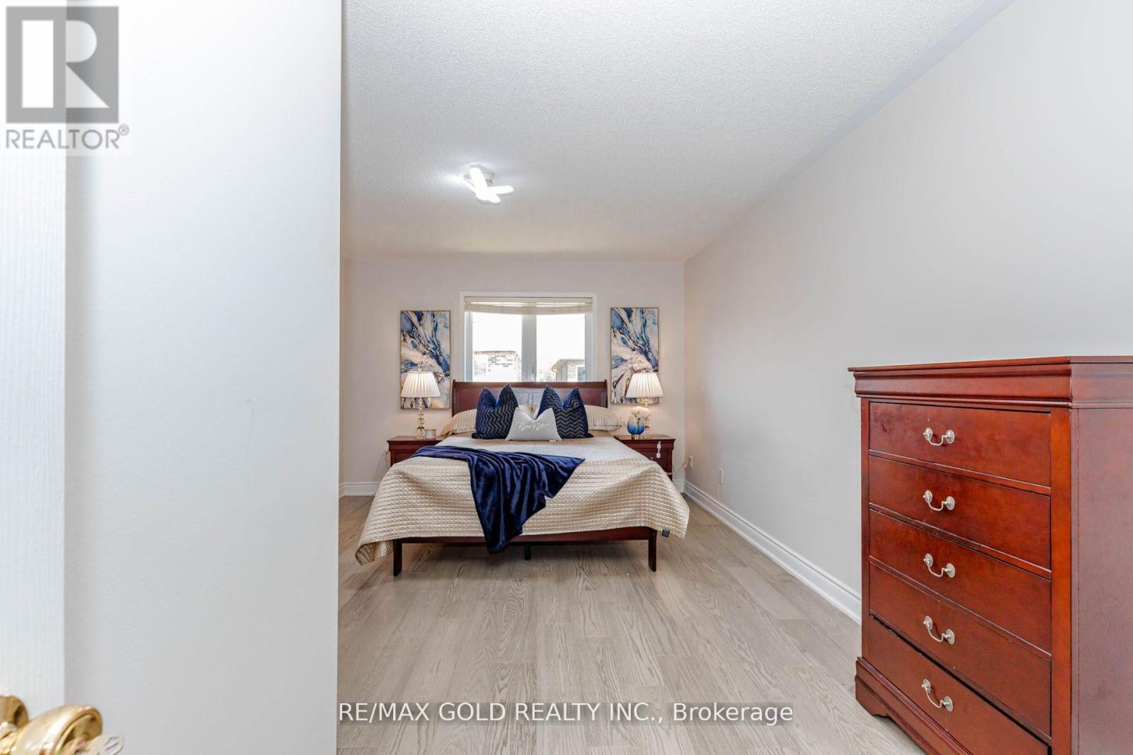 48 Sugarberry Drive, Brampton, Ontario  L6X 0K2 - Photo 21 - W13447308