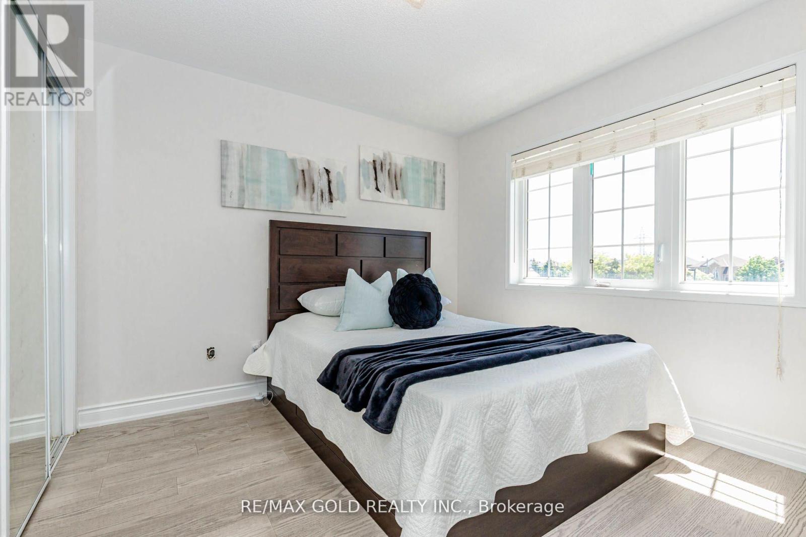 48 Sugarberry Drive, Brampton, Ontario  L6X 0K2 - Photo 25 - W13447308