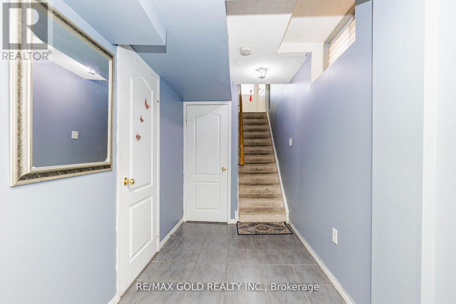48 Sugarberry Drive, Brampton, Ontario  L6X 0K2 - Photo 35 - W13447308