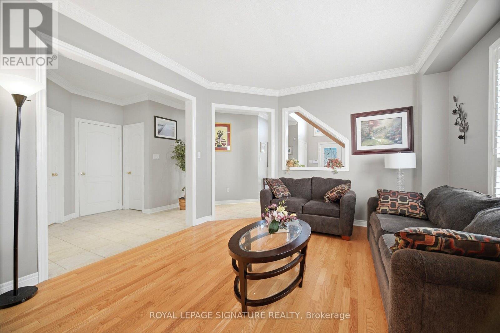 1420 Derby County Crescent, Oakville, Ontario  L6M 4N8 - Photo 7 - W13447344