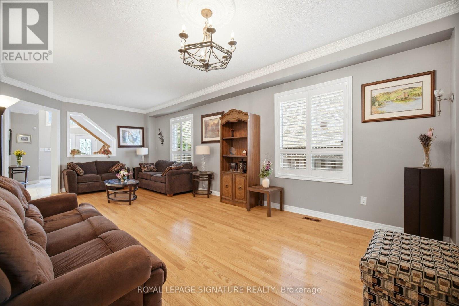 1420 Derby County Crescent, Oakville, Ontario  L6M 4N8 - Photo 9 - W13447344