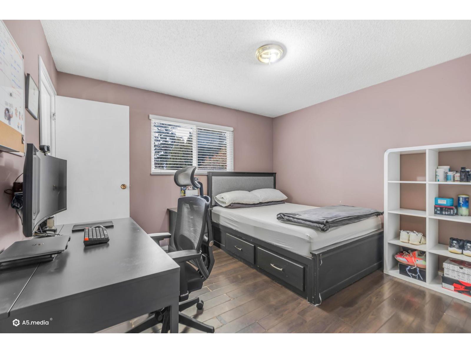 11688 85a Avenue, Delta, British Columbia  V4C 2V6 - Photo 12 - R3136012