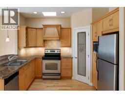 371 Mccarren Avenue, Kelowna, British Columbia  V1W 4W3 - Photo 12 - 10391523