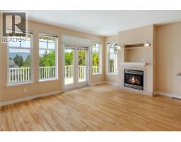 371 Mccarren Avenue, Kelowna, British Columbia  V1W 4W3 - Photo 3 - 10391523