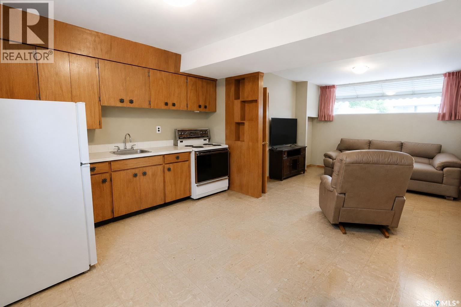 626 22nd Street E, Prince Albert, Saskatchewan  S6V 1P1 - Photo 16 - SK039462