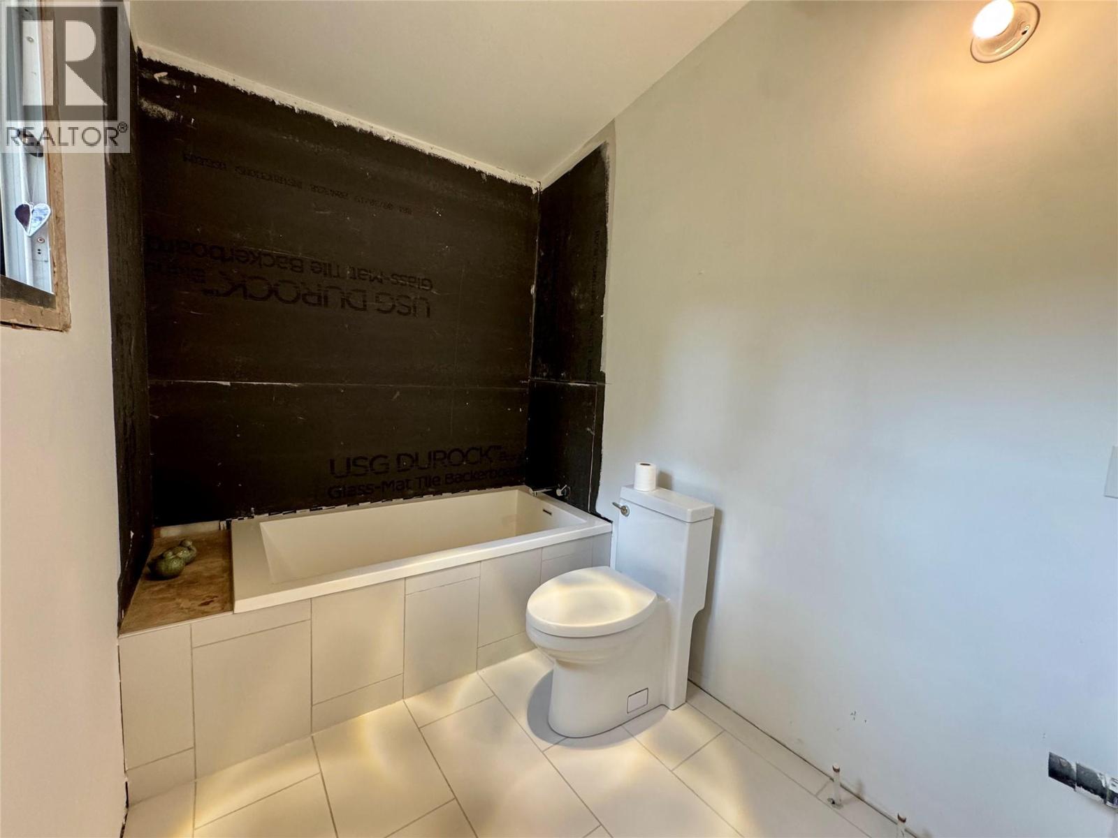 4549 Rushmere Road, Windermere, British Columbia  V0A 1K4 - Photo 11 - 10391488