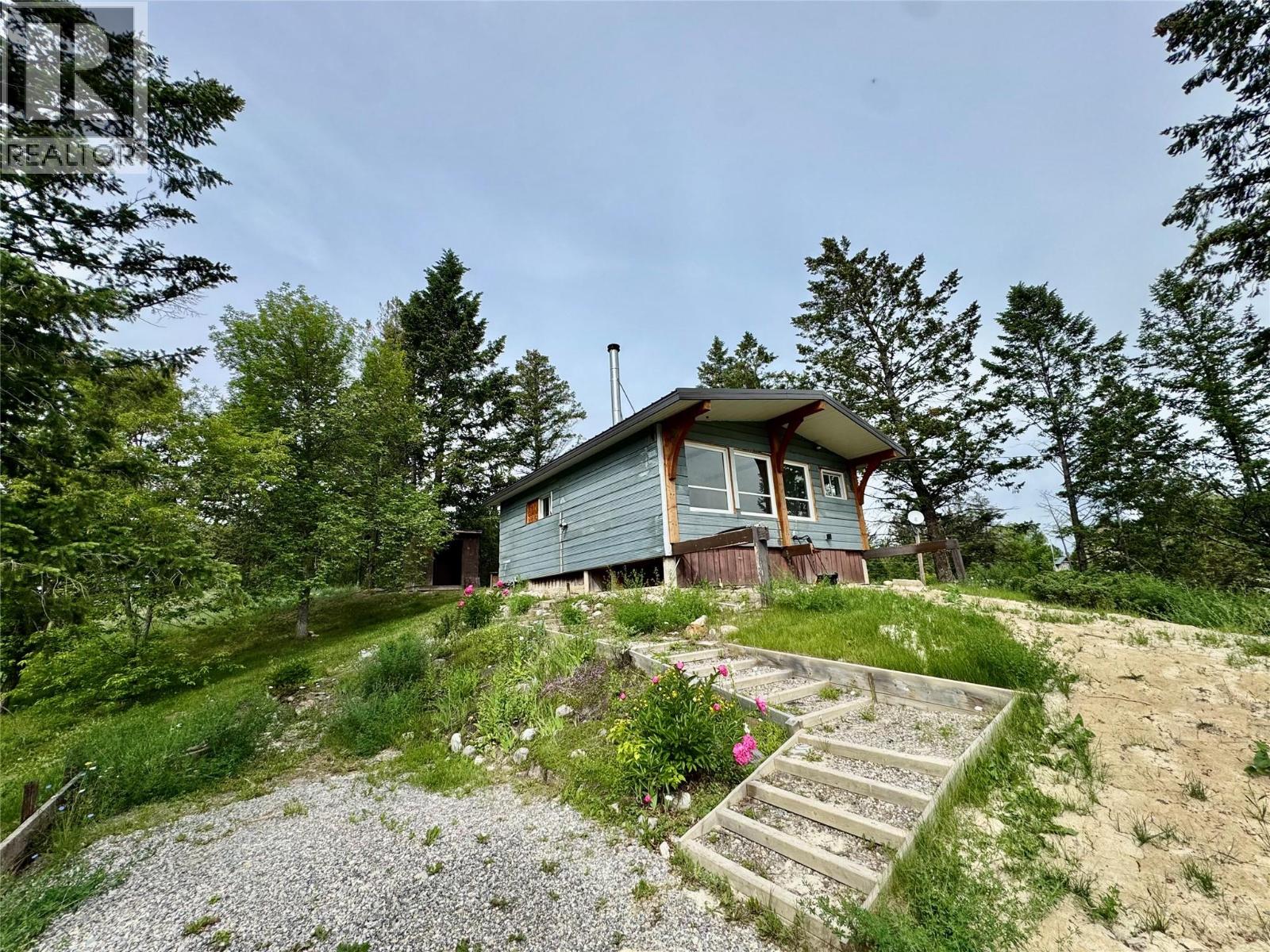 4549 Rushmere Road, Windermere, British Columbia  V0A 1K4 - Photo 16 - 10391488
