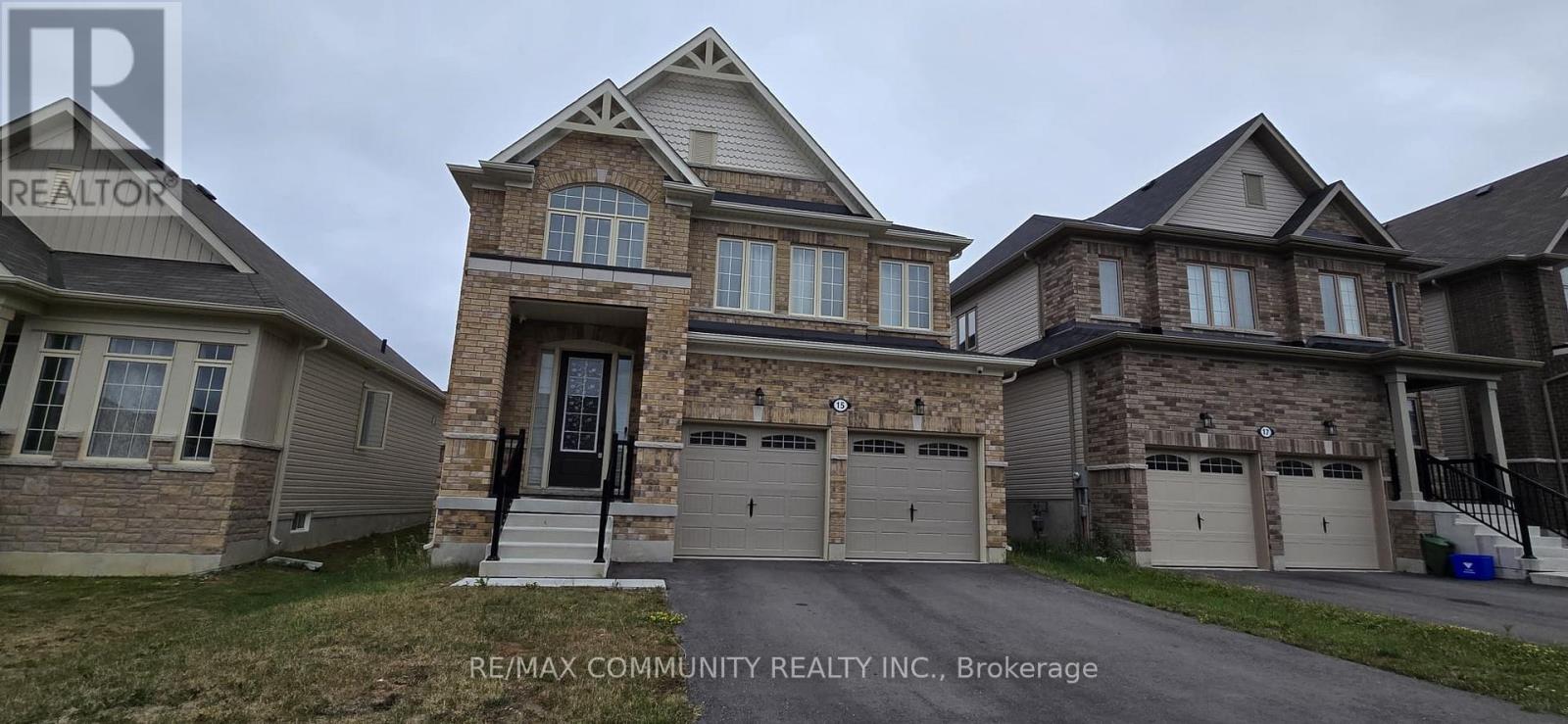 15 HANCOCK CRESCENT, Kawartha Lakes, Ontario