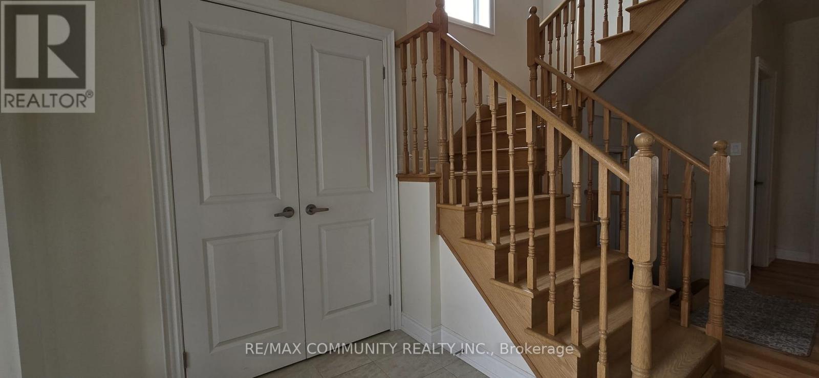 15 Hancock Crescent, Kawartha Lakes, Ontario  K9V 0P4 - Photo 3 - X13447286