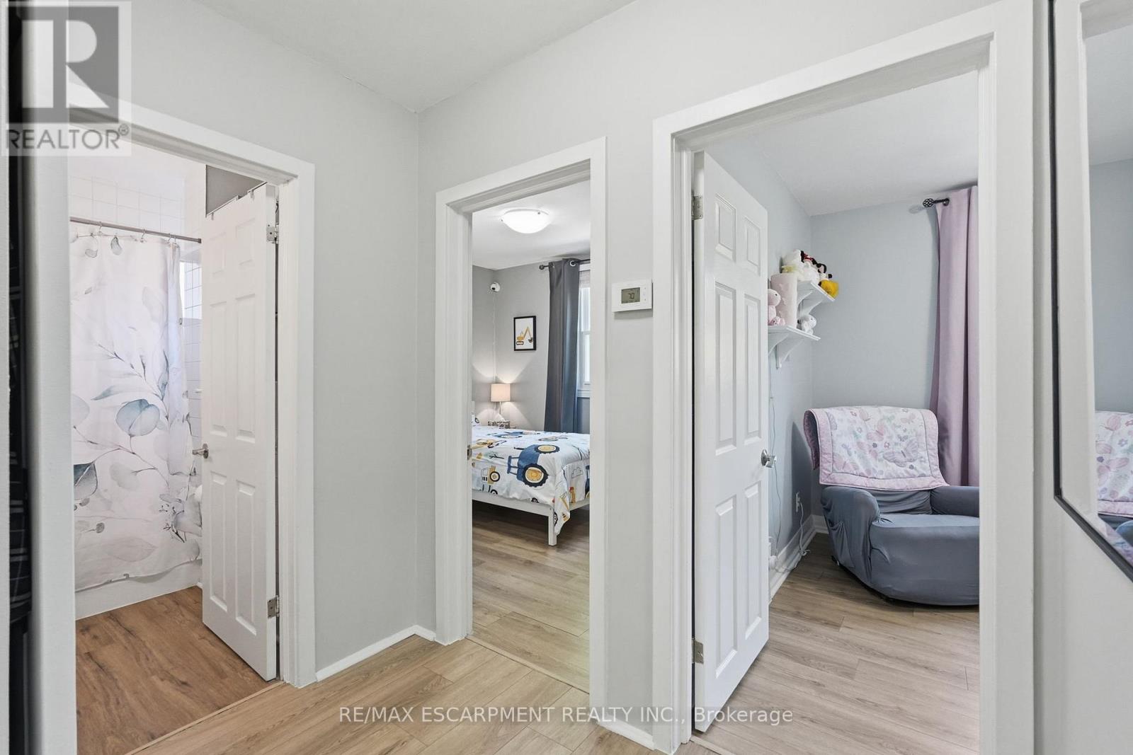 757 Burgess Avenue, Hamilton, Ontario  L8H 6J5 - Photo 10 - X13447302