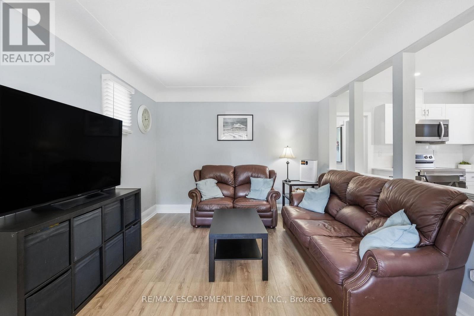 757 Burgess Avenue, Hamilton, Ontario  L8H 6J5 - Photo 5 - X13447302