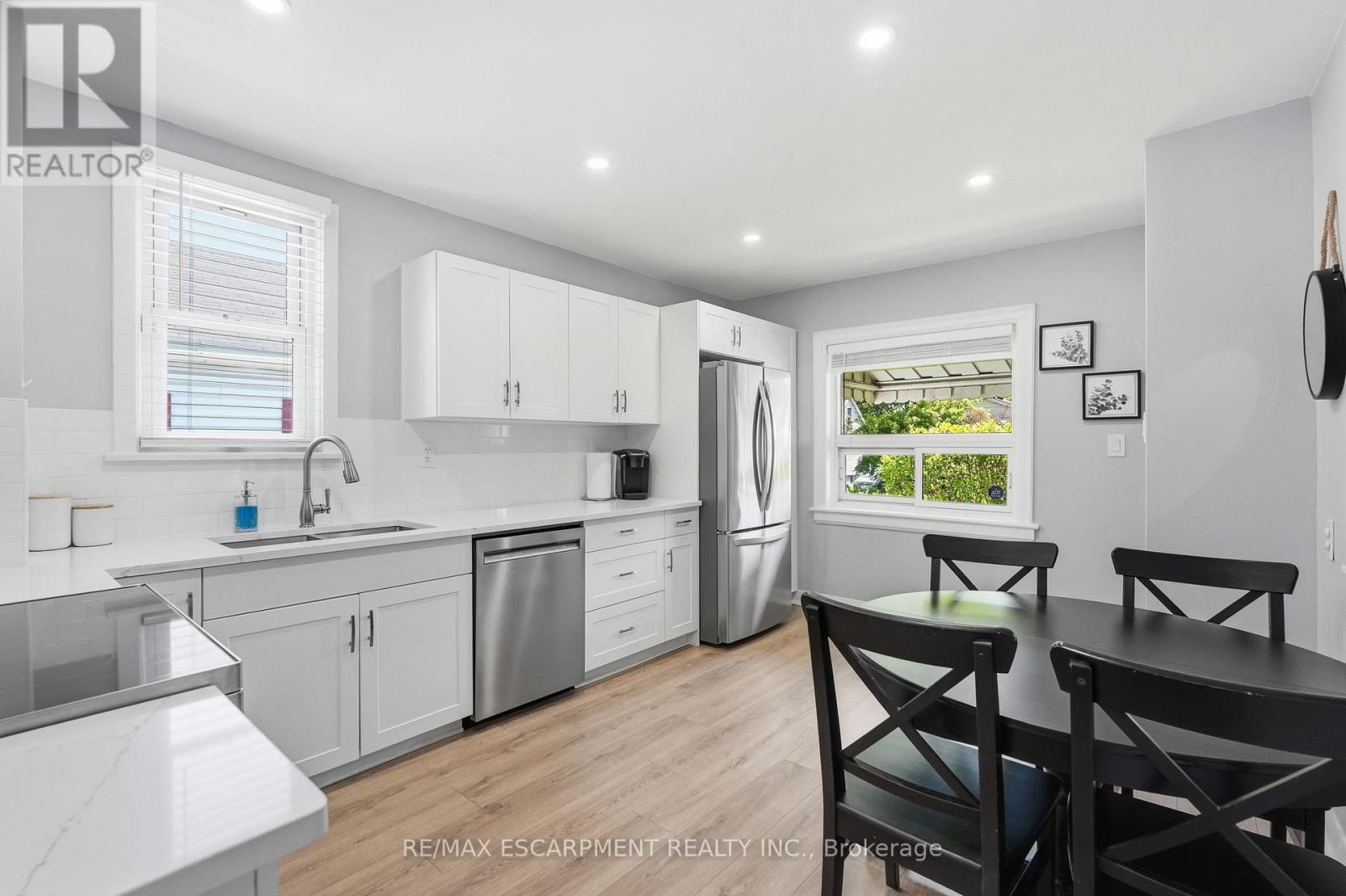 757 Burgess Avenue, Hamilton, Ontario  L8H 6J5 - Photo 8 - X13447302