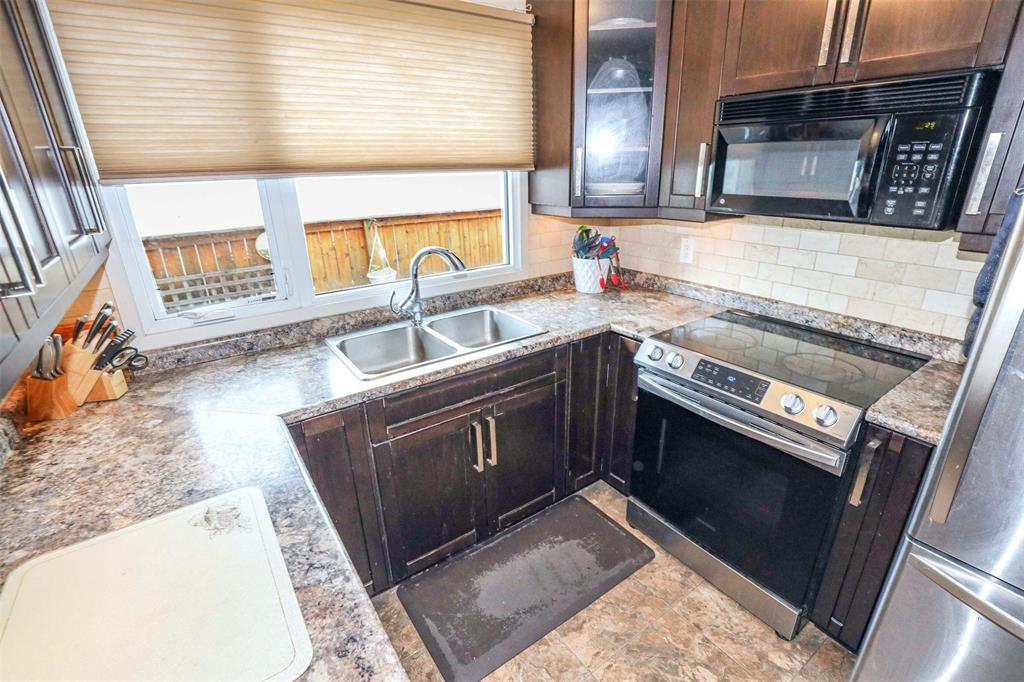 121 Bernadine Crescent, Winnipeg, Manitoba  R2Y 0A9 - Photo 13 - 202613623