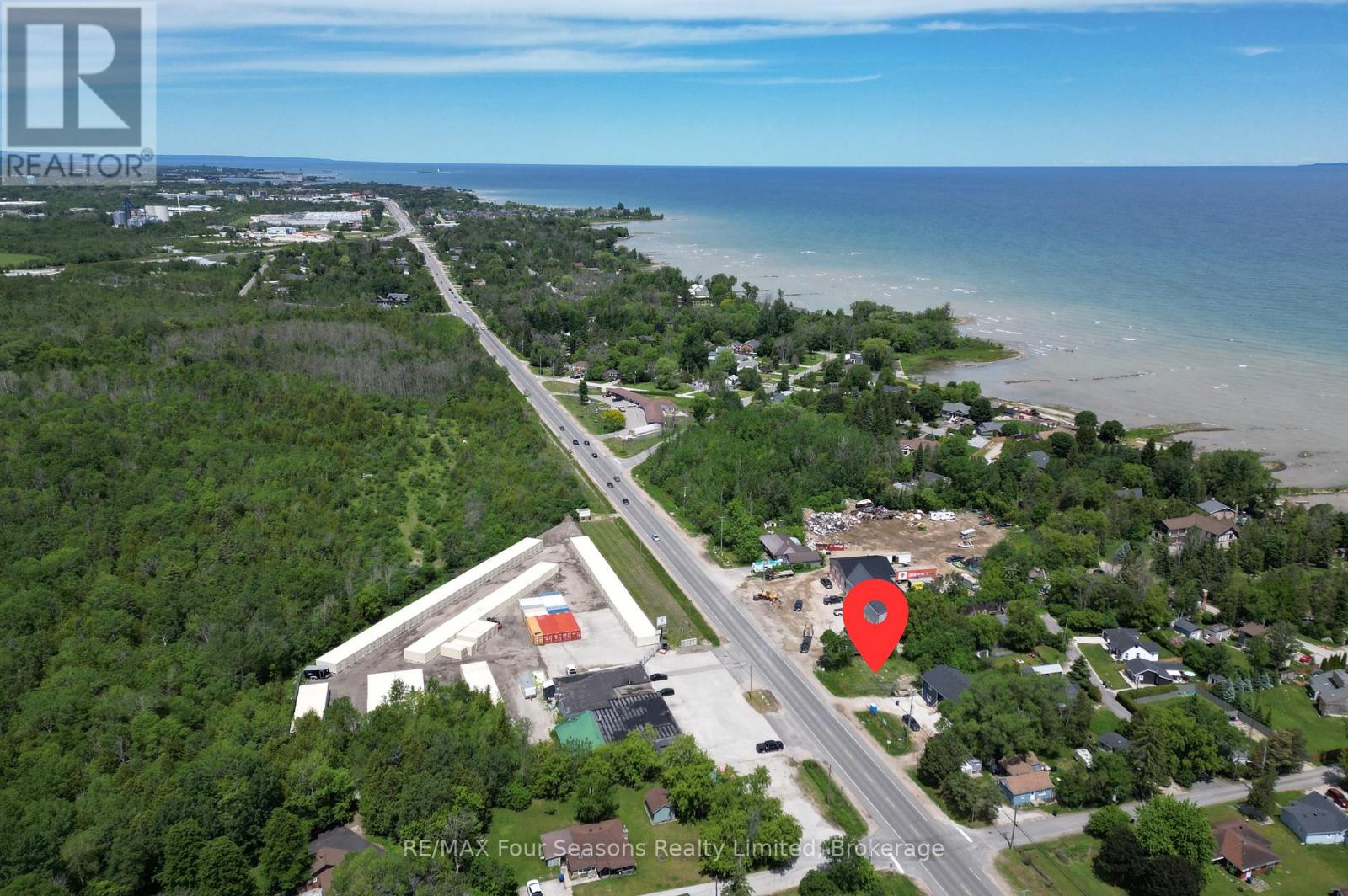9596 Beachwood Road, Collingwood, Ontario  L9Y 0X2 - Photo 4 - S13441110