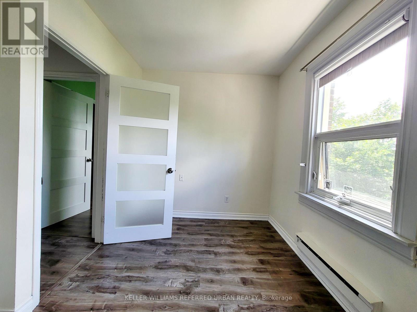 407 - 114 Vaughan Road, Toronto, Ontario  M6C 2M1 - Photo 7 - C13446884