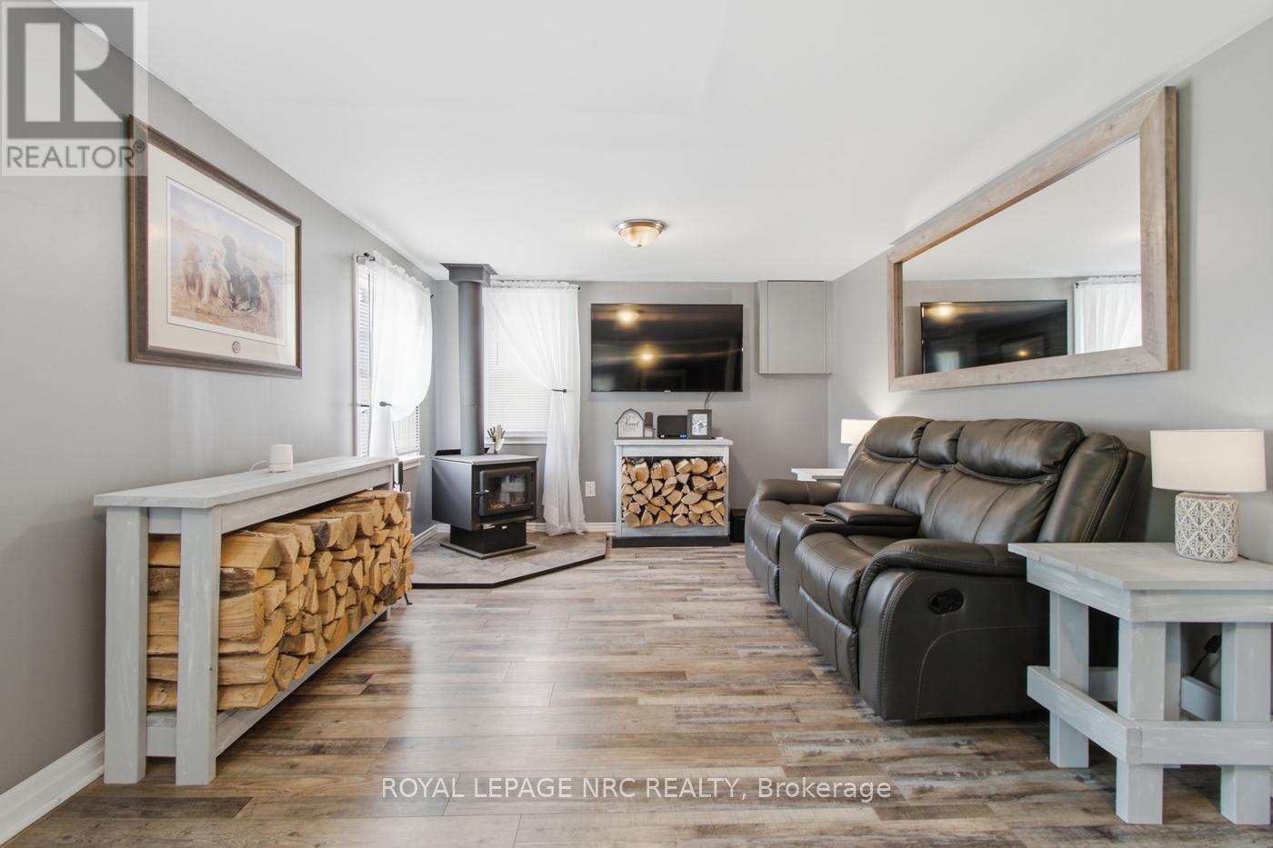 150 Mathews Road S, Fort Erie, Ontario  L0S 1R0 - Photo 9 - X13447560