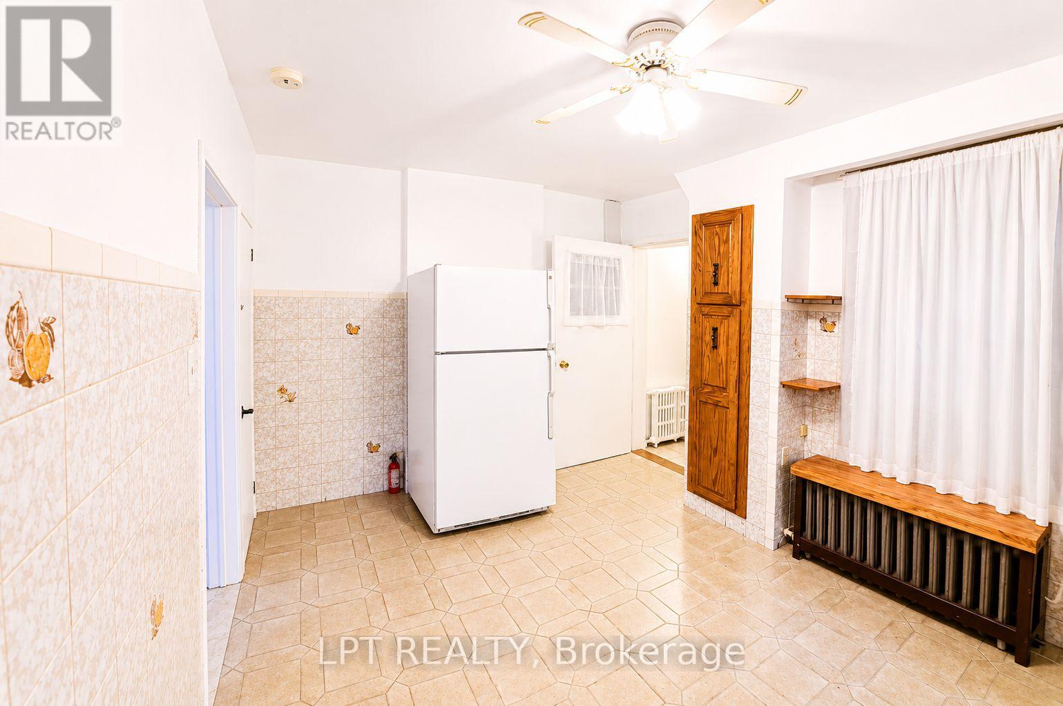 1314 Dupont Street, Toronto, Ontario  M6H 2A7 - Photo 40 - W13443074