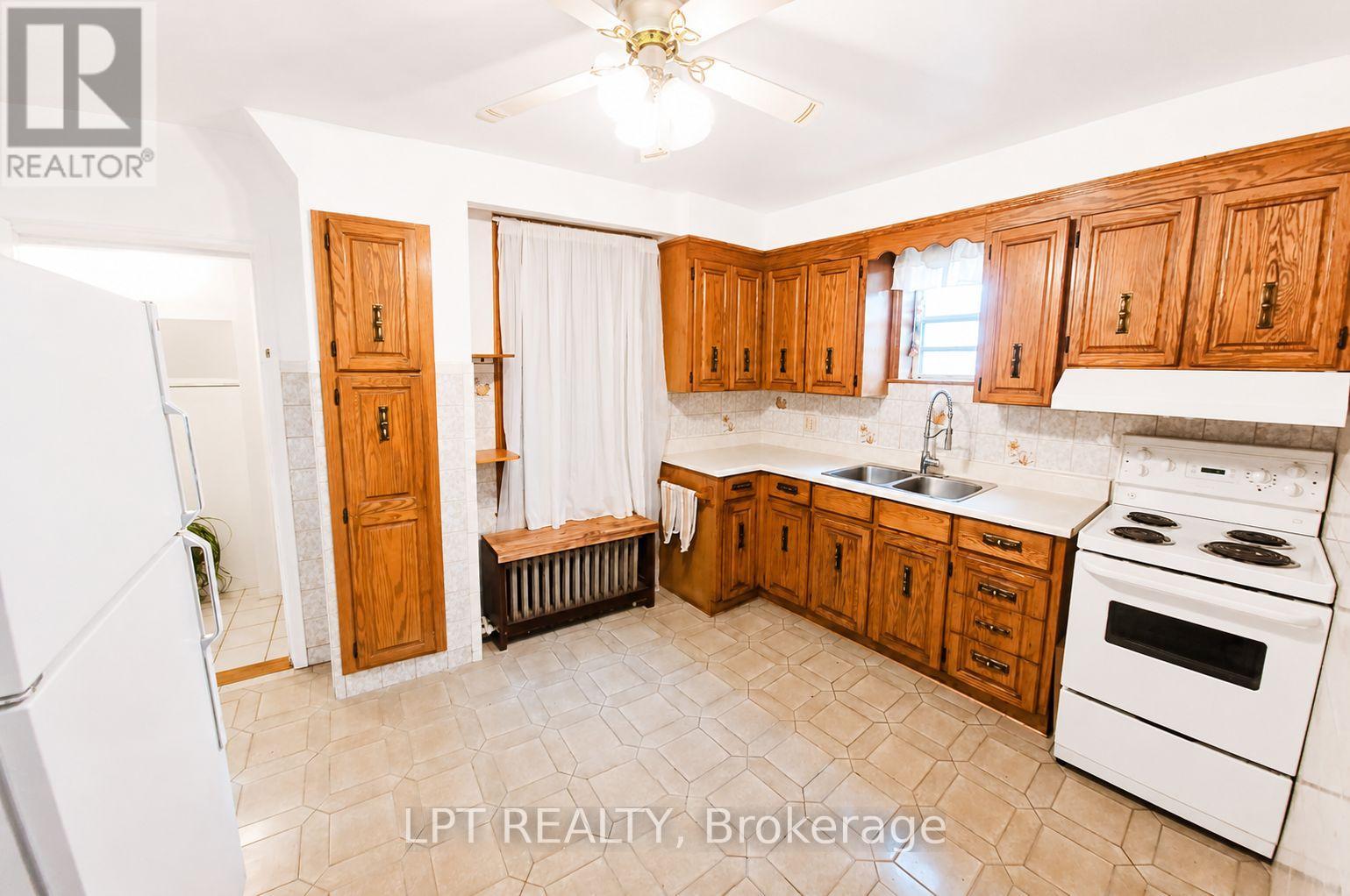 1314 Dupont Street, Toronto, Ontario  M6H 2A7 - Photo 38 - W13443074