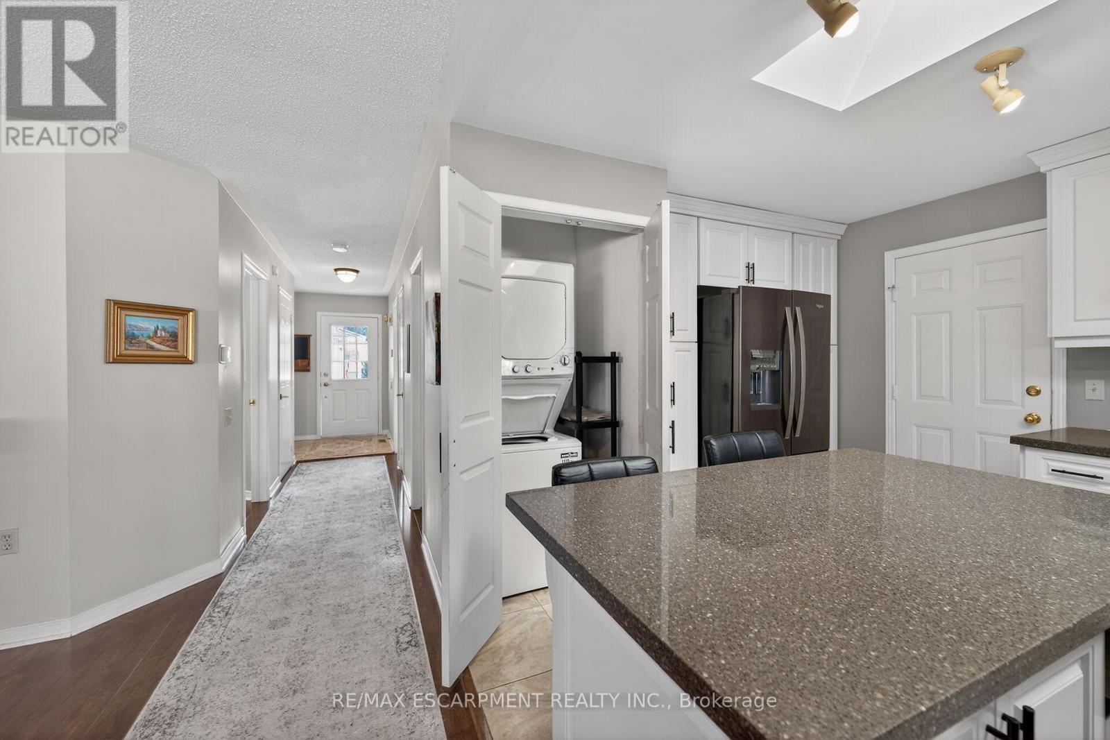 232 Silverbirch Boulevard, Hamilton, Ontario  L0R 1W0 - Photo 15 - X13008720