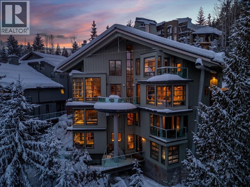 3359 Osprey Place, Whistler, British Columbia  V8E 0B8 - Photo 4 - R3071671