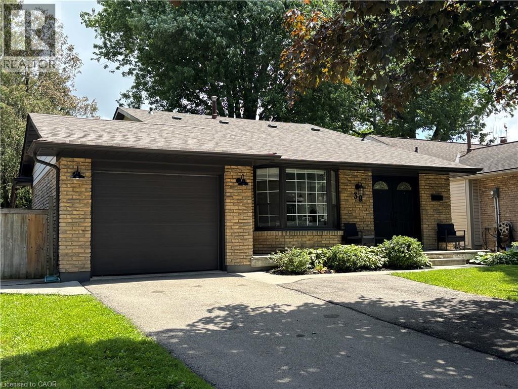 39 Forestgate Drive, Hamilton, Ontario  L9C 6A4 - Photo 2 - 40839762