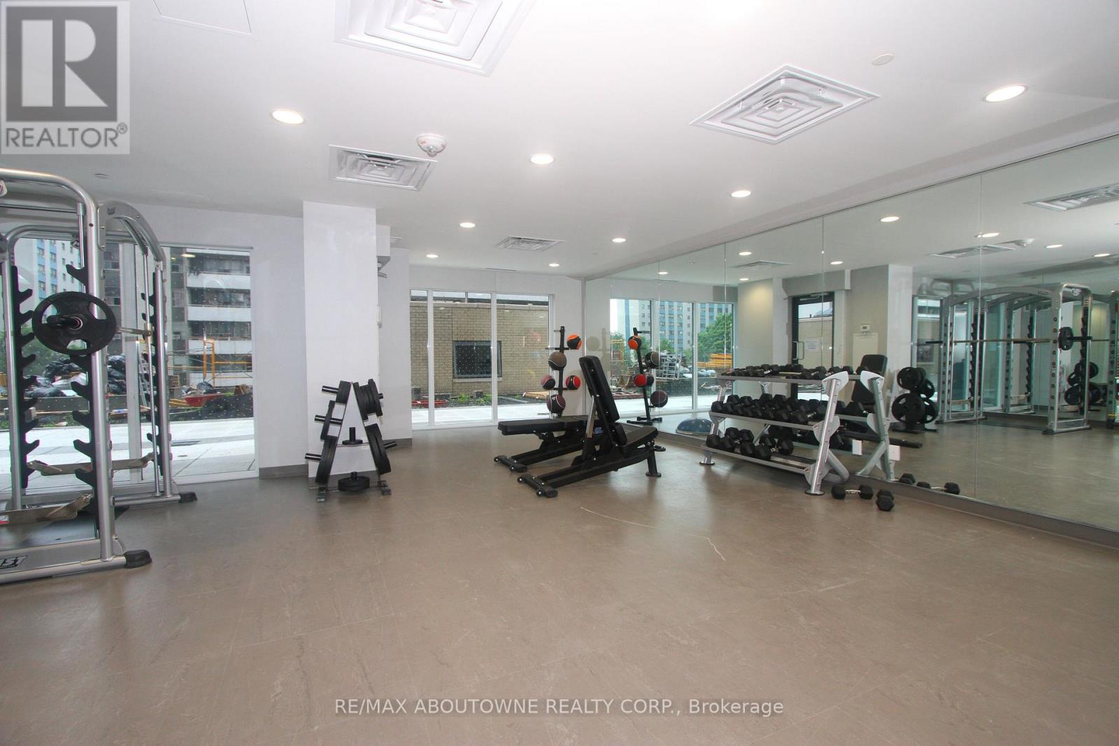 702 - 561 Sherbourne Street, Toronto, Ontario  M4X 0A1 - Photo 15 - C12837666