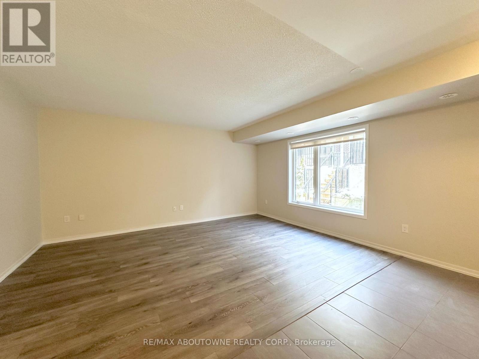 513 - 35 Valley Woods Road, Toronto, Ontario  M3A 2R5 - Photo 4 - C12899622