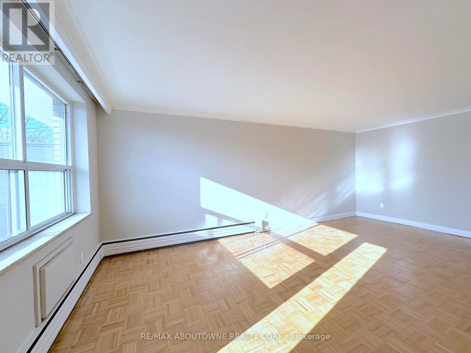 208 - 276 St Clair Avenue W, Toronto, Ontario M4V 1R9 - Photo 2 - C13238526