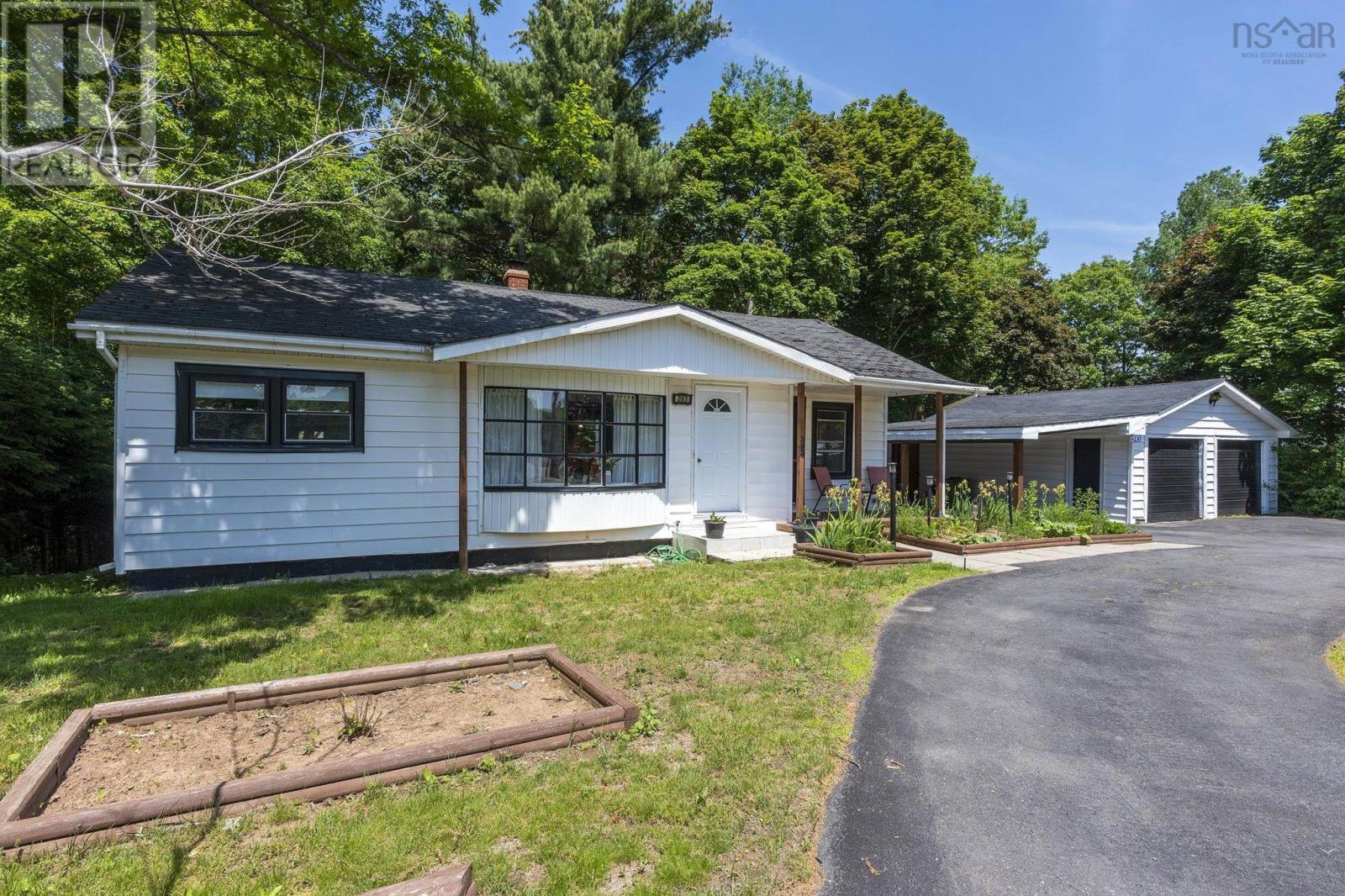 393 Park Street, Kentville, Nova Scotia