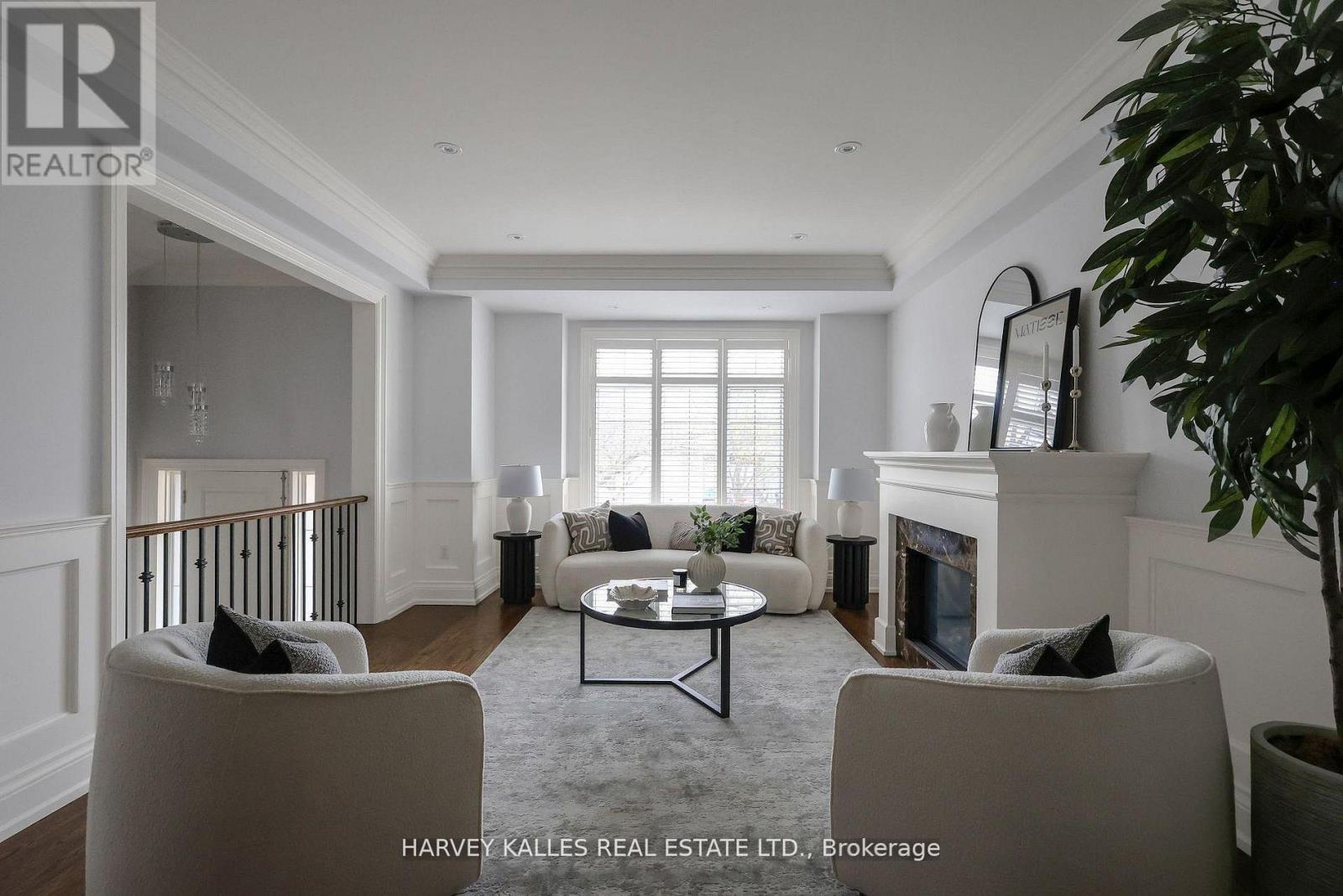 177 Churchill Avenue, Toronto, Ontario  M2N 1Z3 - Photo 4 - C13447448