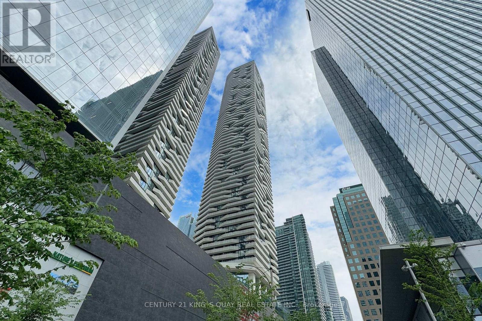 4204 - 88 HARBOUR STREET, Toronto, Ontario