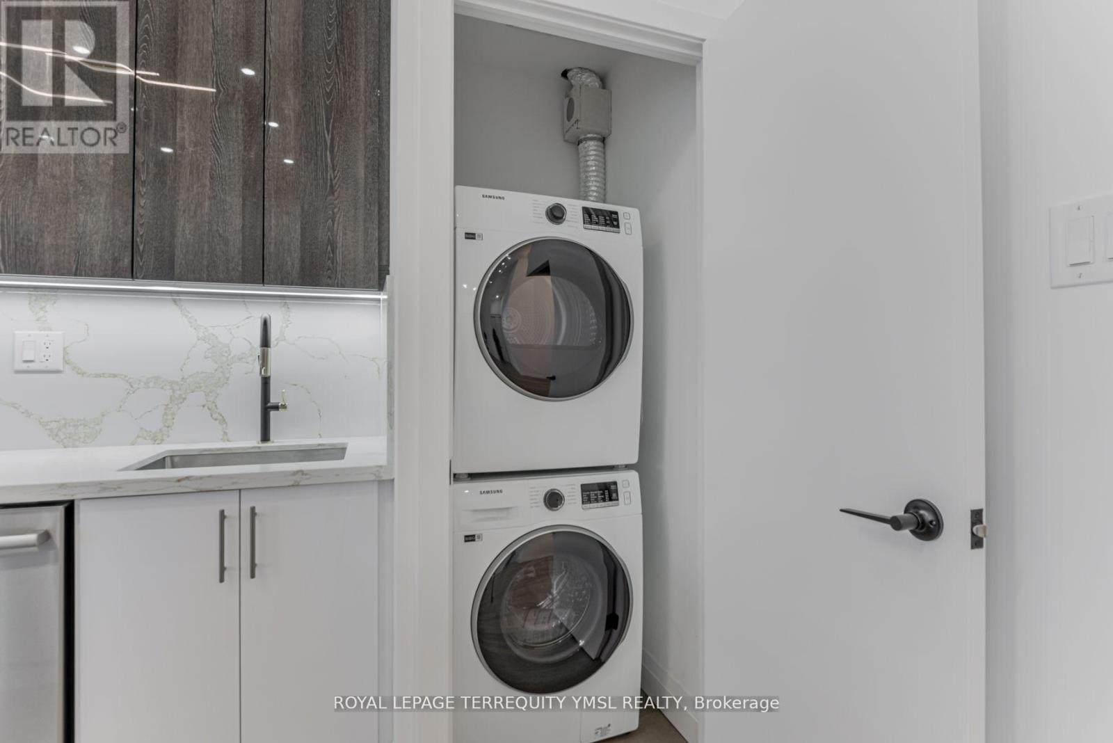 814 - 55 Harbour Square, Toronto, Ontario  M5J 2S2 - Photo 17 - C13447530