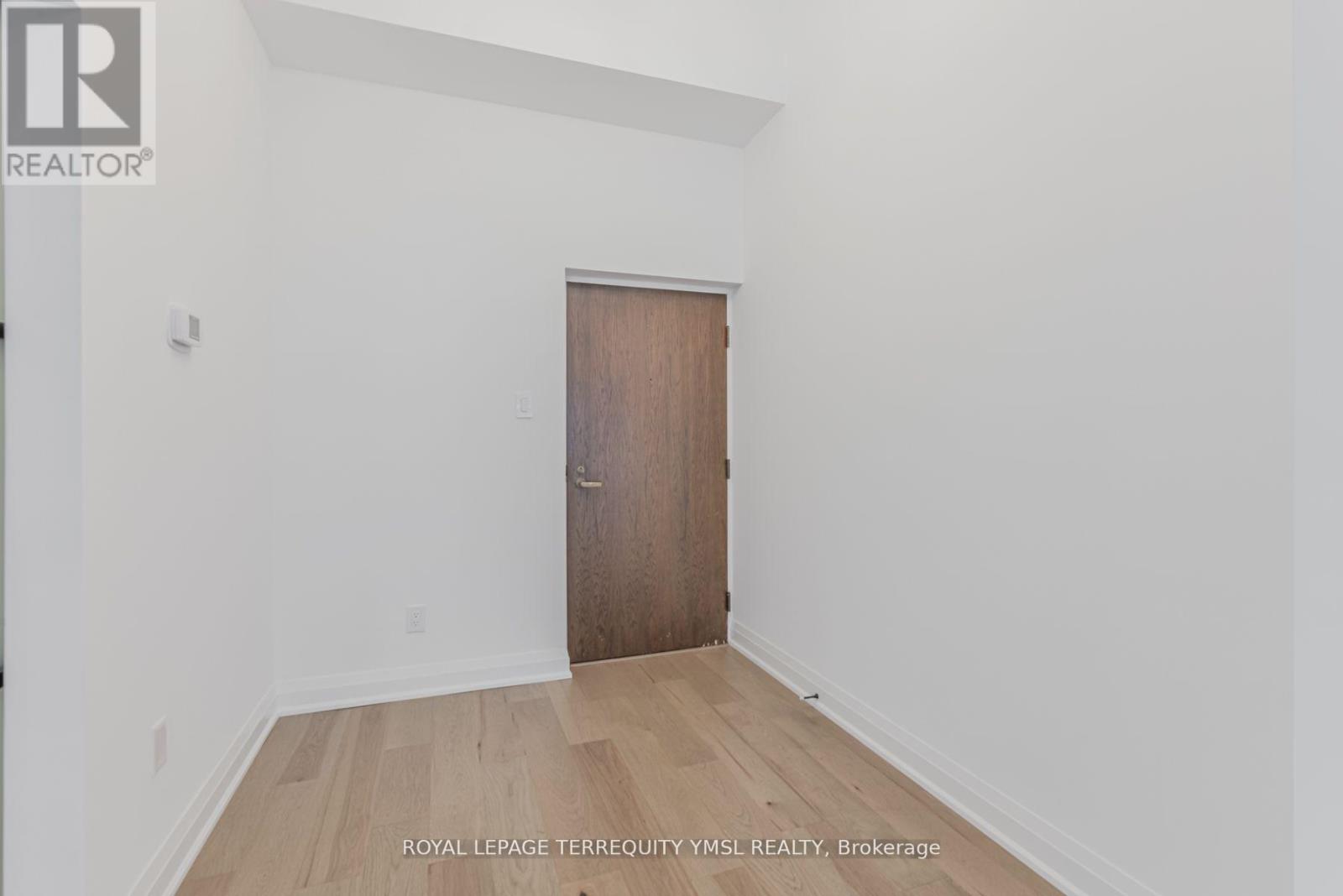 814 - 55 Harbour Square, Toronto, Ontario  M5J 2S2 - Photo 2 - C13447530