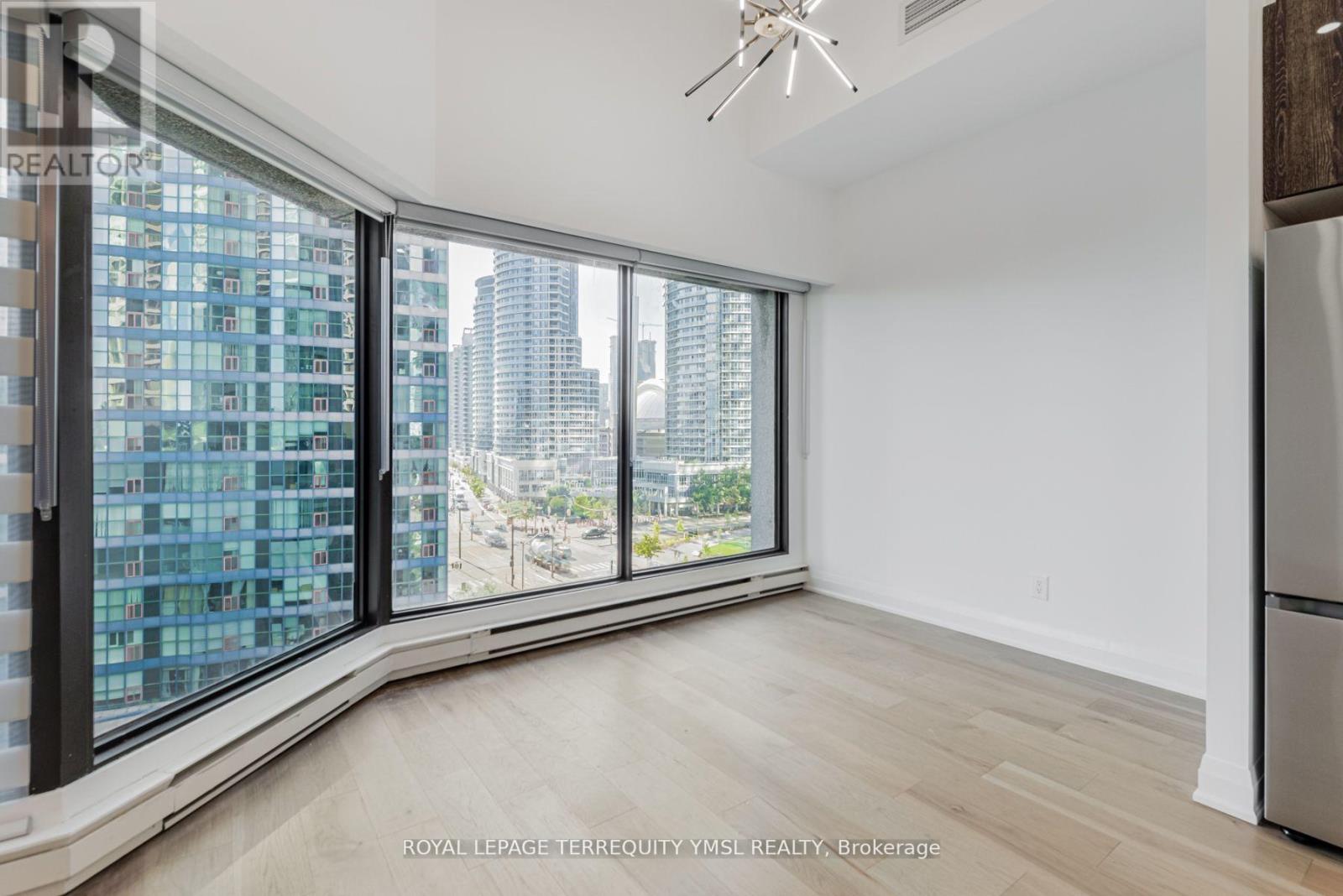 814 - 55 Harbour Square, Toronto, Ontario  M5J 2S2 - Photo 21 - C13447530