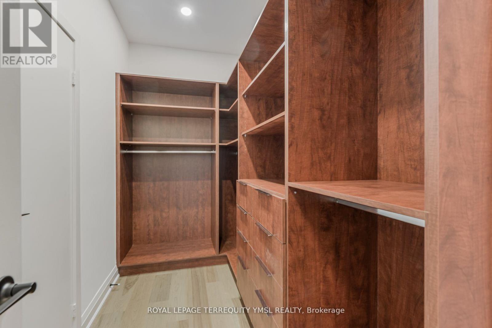 814 - 55 Harbour Square, Toronto, Ontario  M5J 2S2 - Photo 25 - C13447530