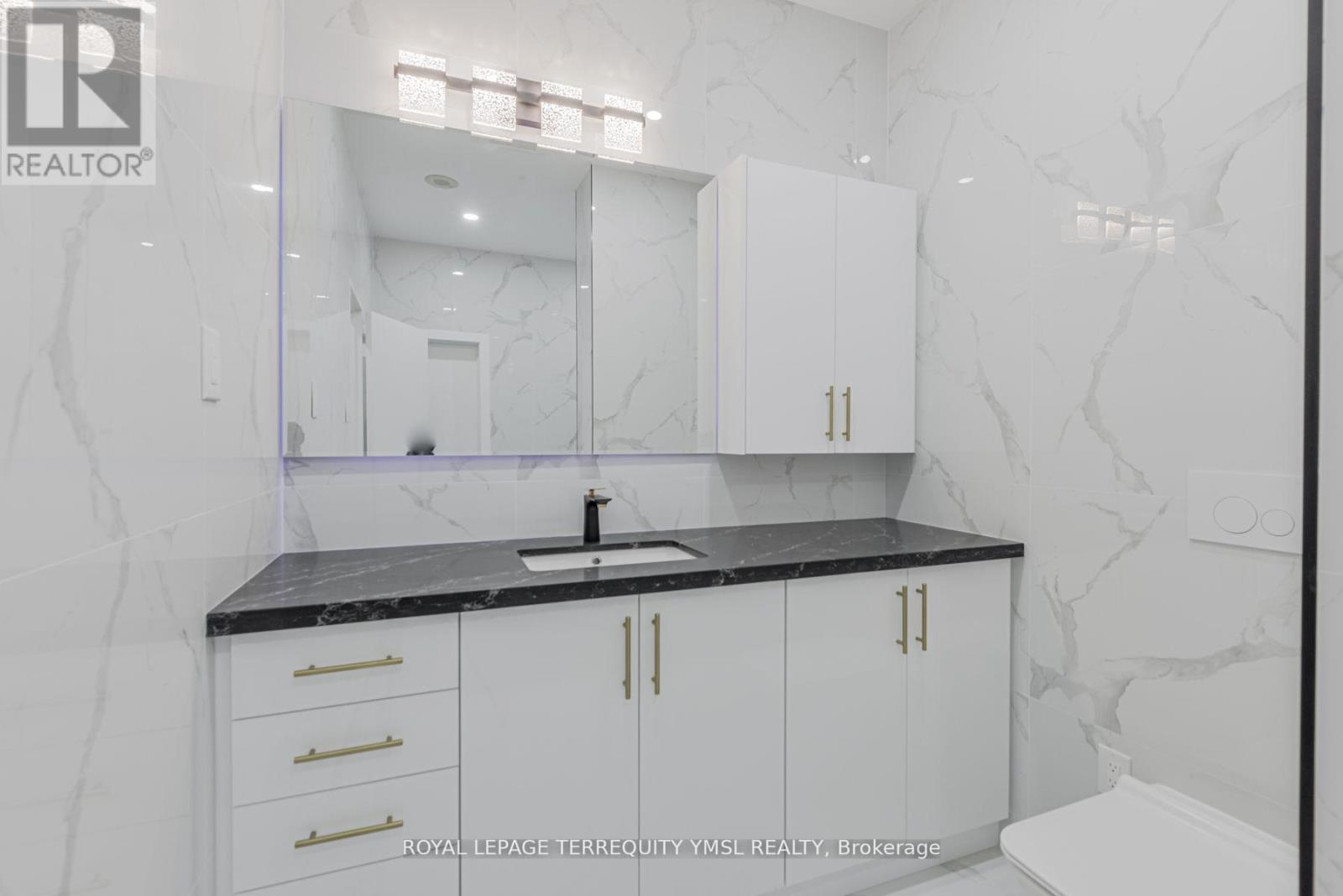 814 - 55 Harbour Square, Toronto, Ontario  M5J 2S2 - Photo 26 - C13447530
