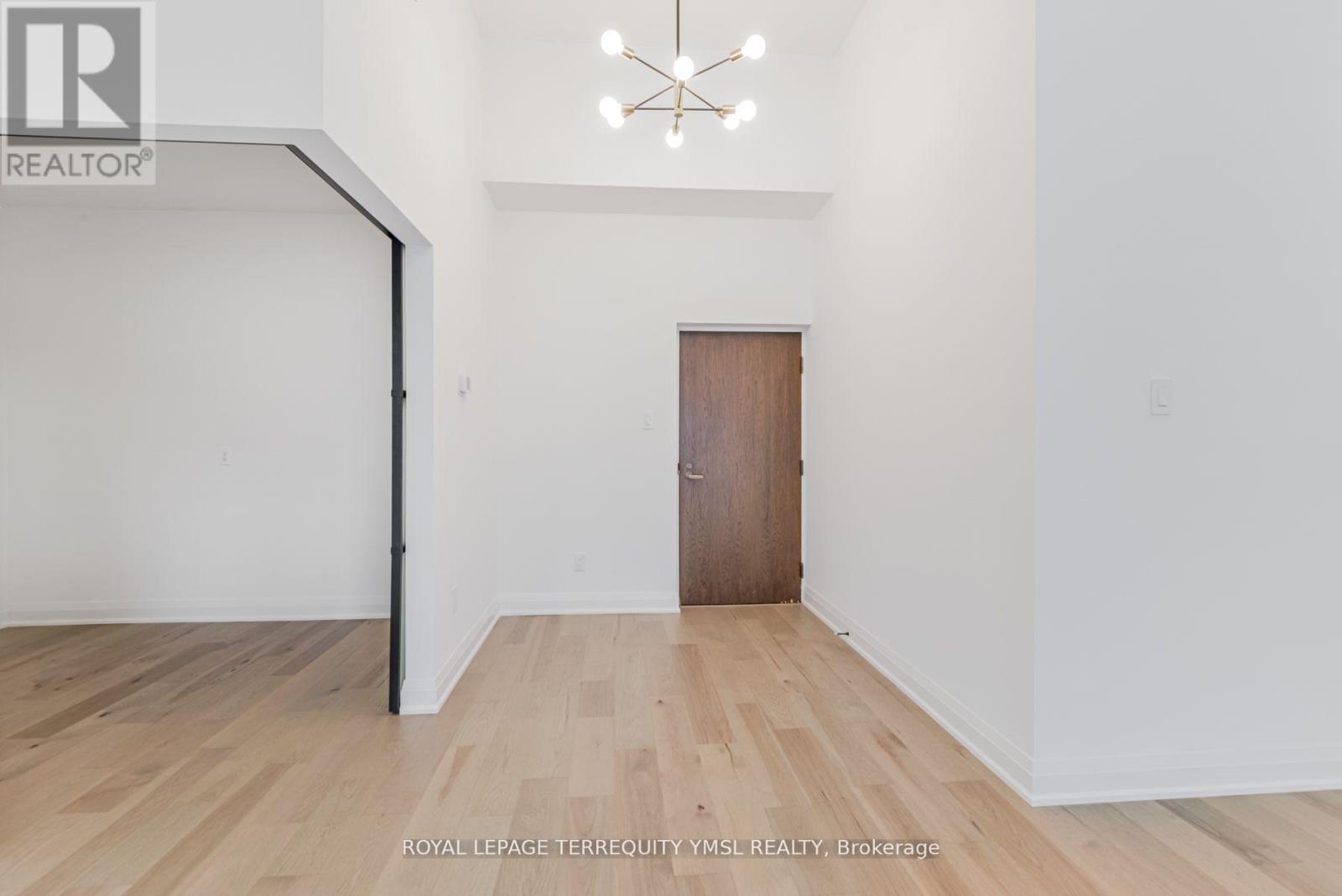 814 - 55 Harbour Square, Toronto, Ontario  M5J 2S2 - Photo 3 - C13447530