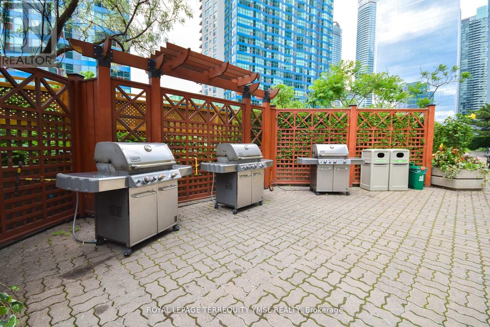 814 - 55 Harbour Square, Toronto, Ontario  M5J 2S2 - Photo 31 - C13447530