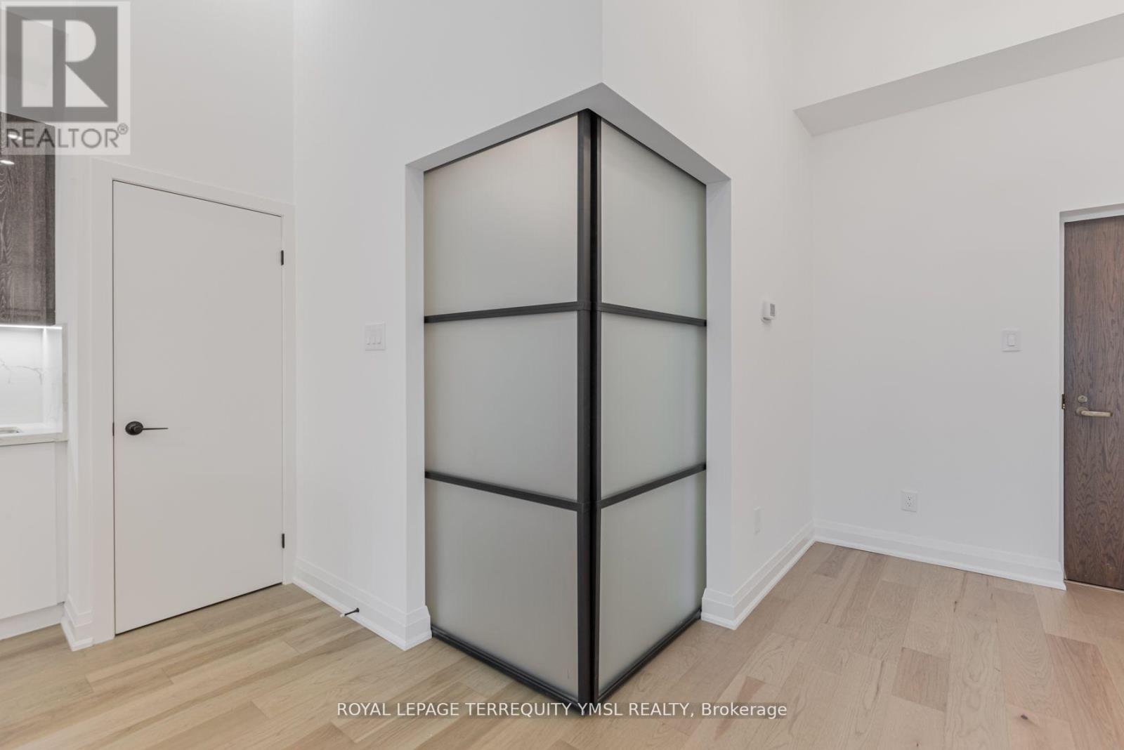 814 - 55 Harbour Square, Toronto, Ontario  M5J 2S2 - Photo 4 - C13447530