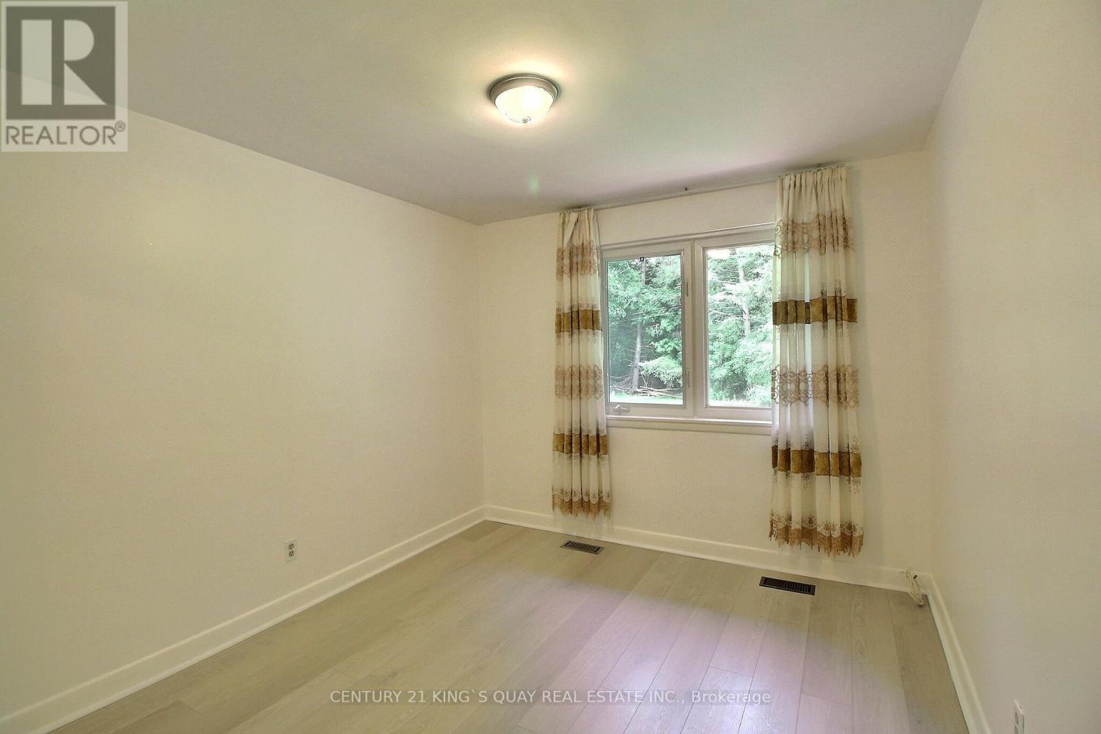 29 Tangmere Road, Toronto, Ontario  M3B 2N2 - Photo 11 - C13447540