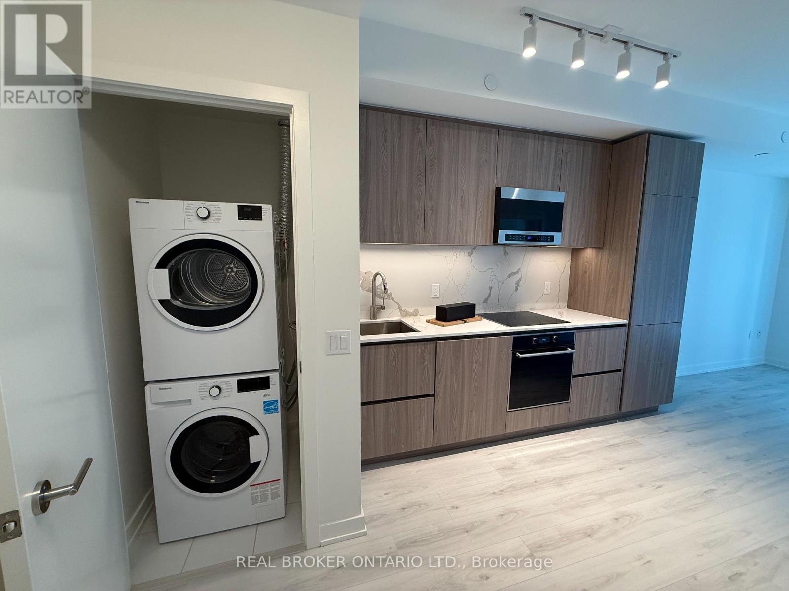 2007n - 120 Broadway Avenue, Toronto, Ontario  M4P 0E9 - Photo 3 - C13447546