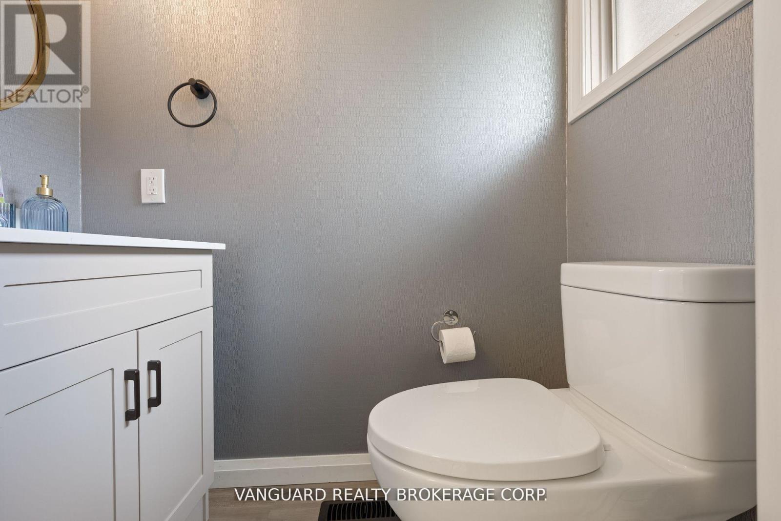 Main - 73 Centre Avenue, Toronto, Ontario  M2M 2L5 - Photo 26 - C13447556