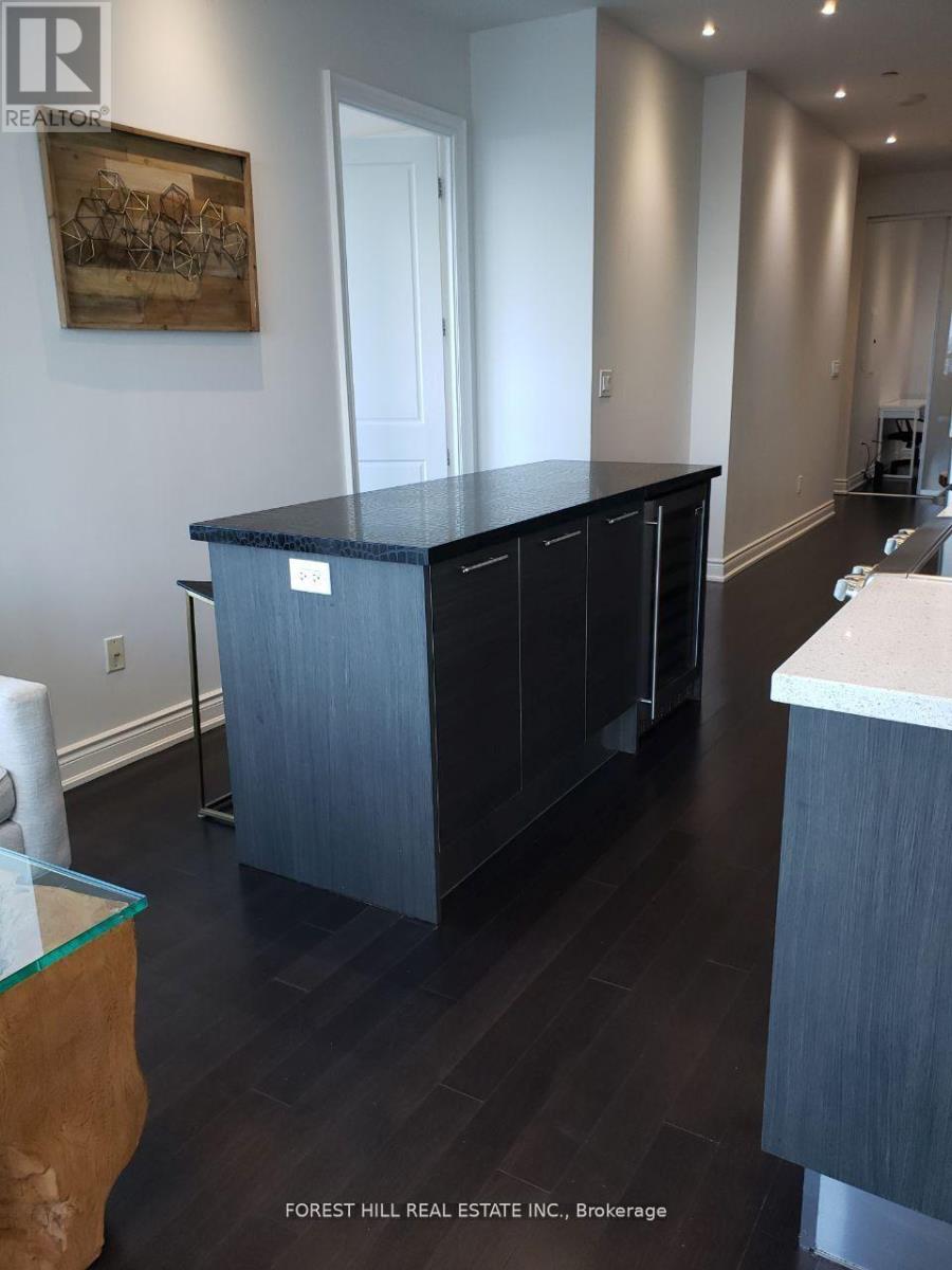 7401 - 388 Yonge Street, Toronto, Ontario  M5B 0A4 - Photo 9 - C13447628