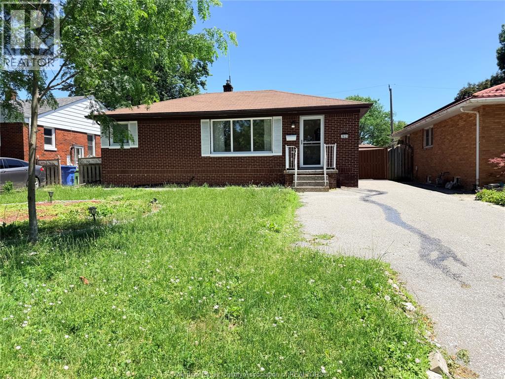 MLS# 26014046: 3825 POPLAR, Windsor, Canada