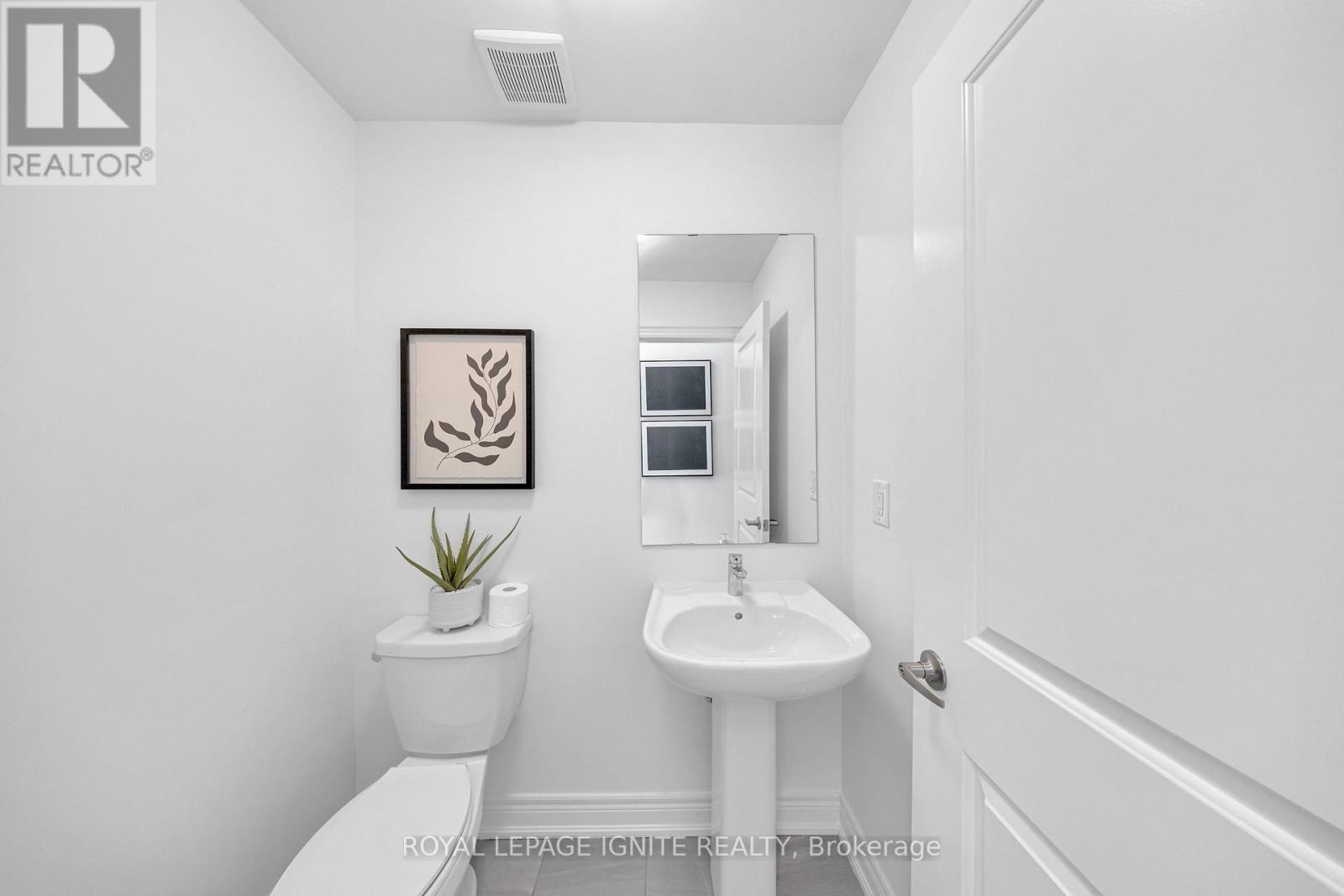 1040 Skyridge Boulevard, Pickering, Ontario  L1X 0G5 - Photo 6 - E13447574
