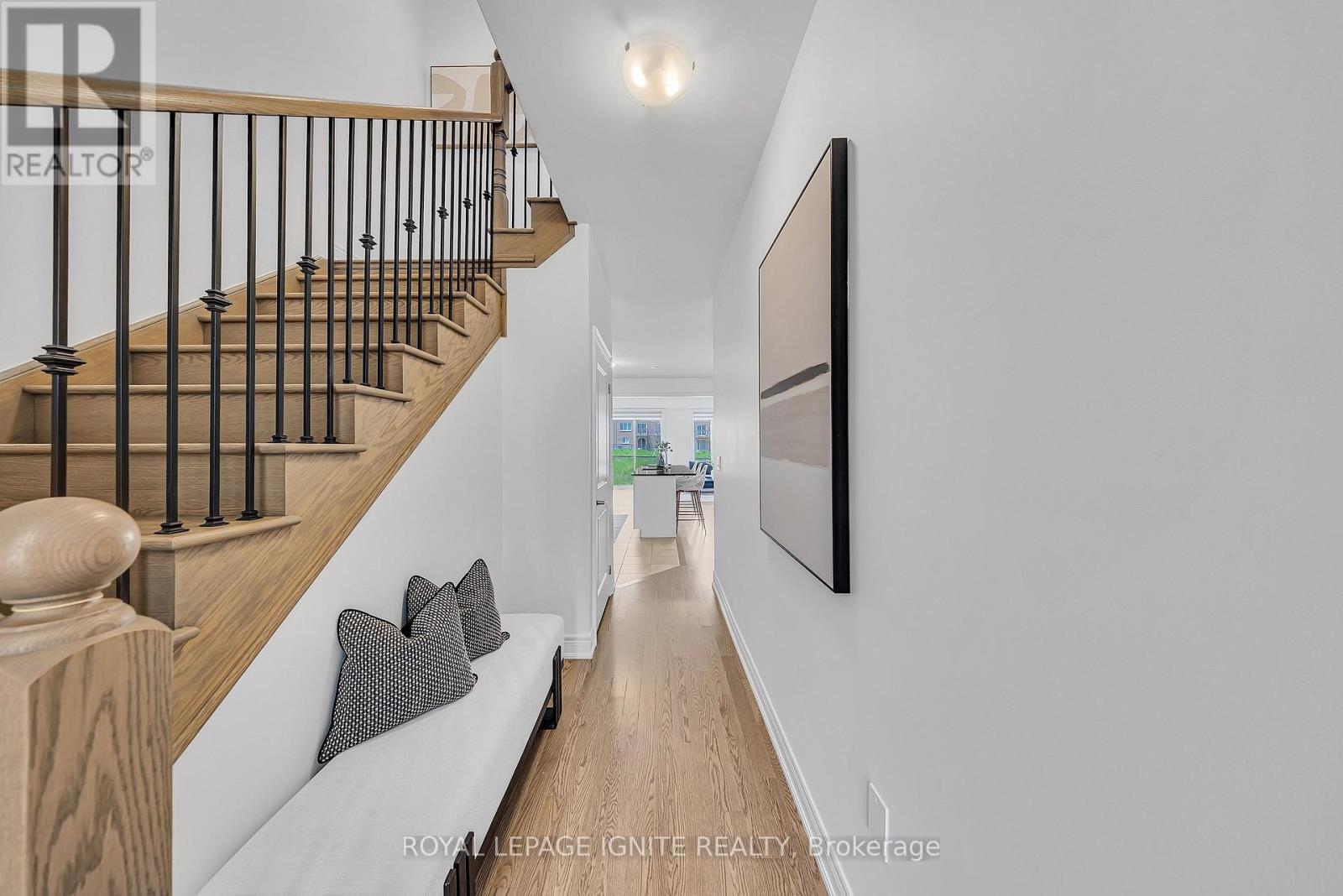 1040 Skyridge Boulevard, Pickering, Ontario  L1X 0G5 - Photo 7 - E13447574