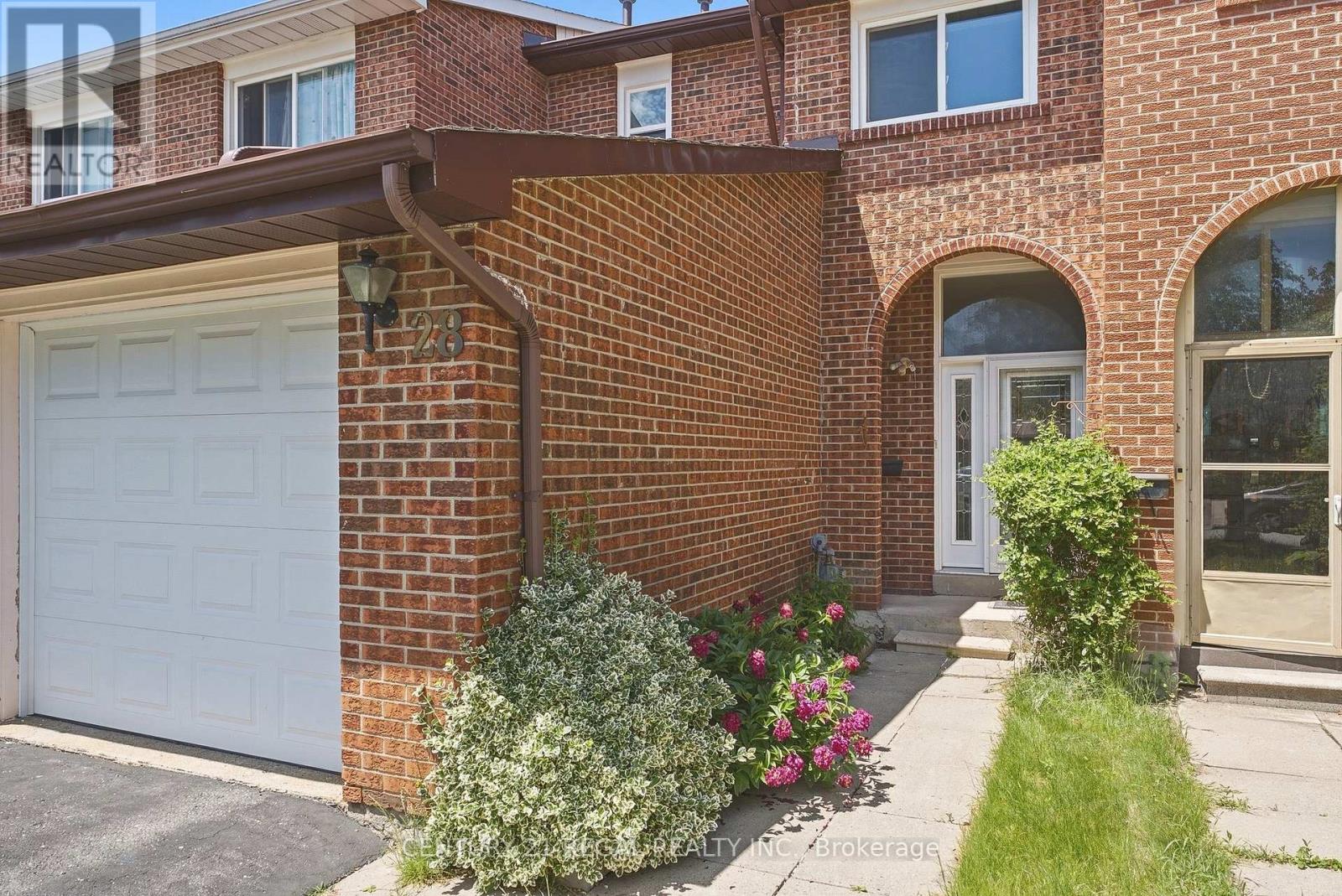 28 Newdawn Crescent, Toronto, Ontario  M1V 1J9 - Photo 13 - E13447626